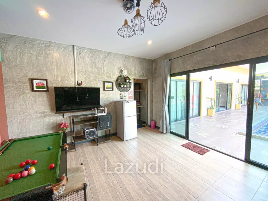5 Bedroom Thai Style Modern Pool Villa For Sale