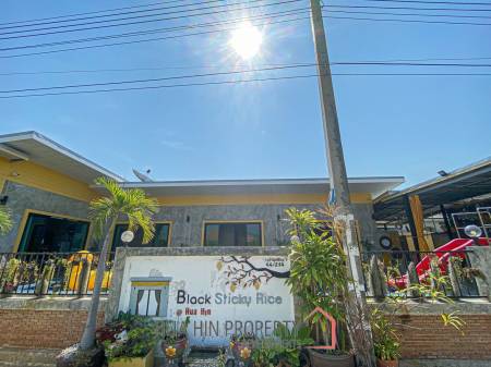 5 Bedroom Thai Style Modern Pool Villa For Sale