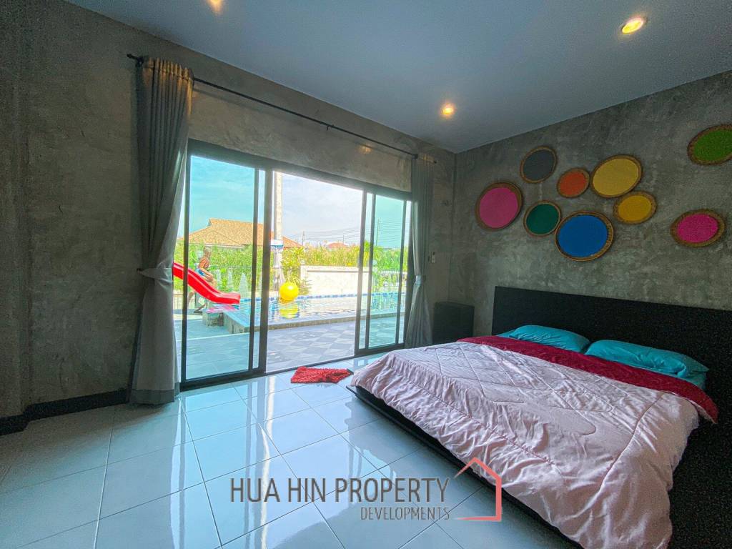 5 Bedroom Thai Style Modern Pool Villa For Sale