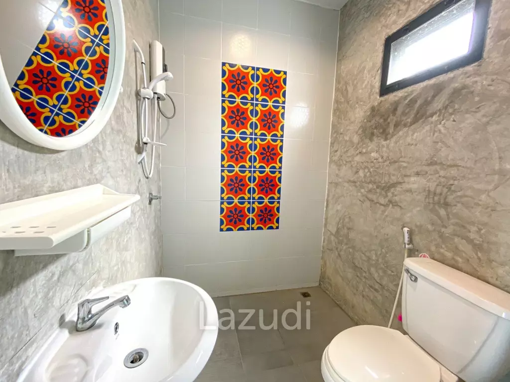 5 Bedroom Thai Style Modern Pool Villa For Sale
