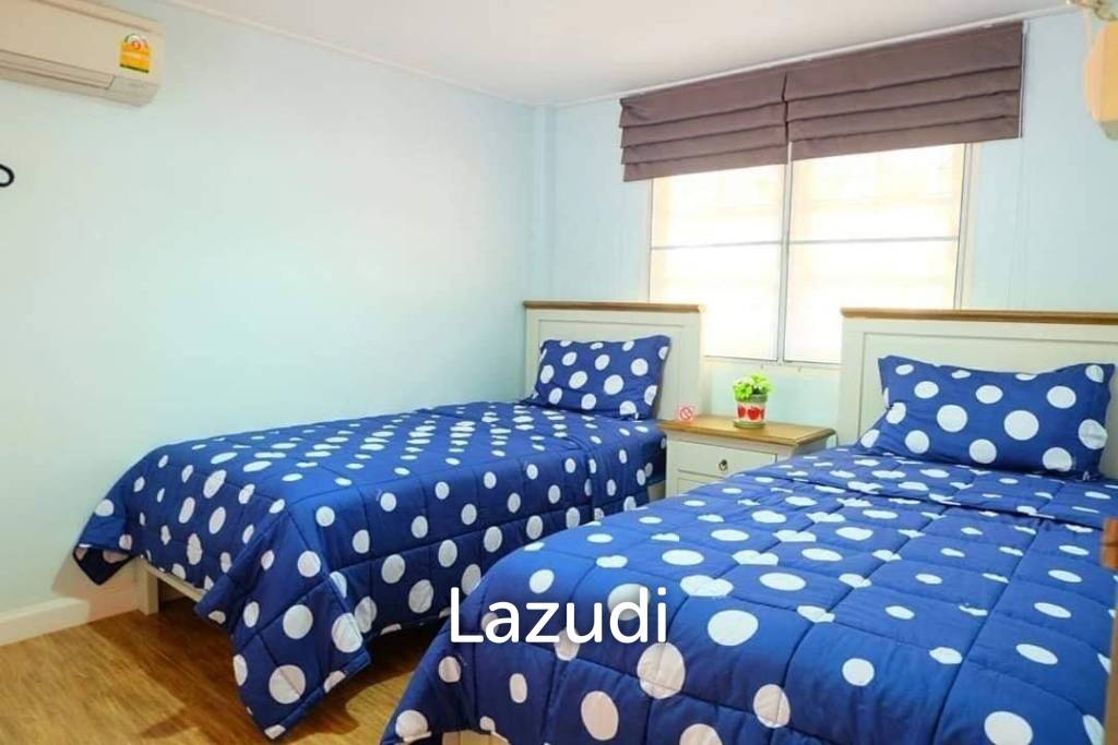 3 Bedrooms 3 Bathrooms 240 sqm 300 meter from the beach