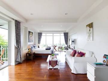 Studio 1 Bath 57.75 SQ.M. The Bay Condominium