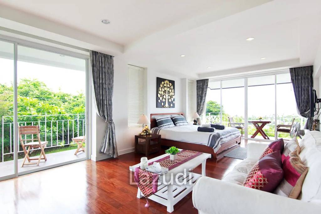 Studio 1 Bath 57.75 SQ.M. The Bay Condominium