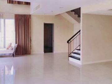 4 Bed 4 Bath 381 SQ.M Baan Rajprasong
