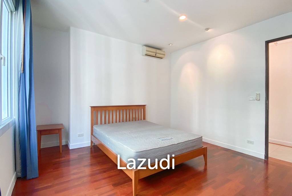 4 Bed 4 Bath 350 SQ.M The Verandah Sukhumvit