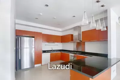 4 Bed 4 Bath 350 SQ.M The Verandah Sukhumvit