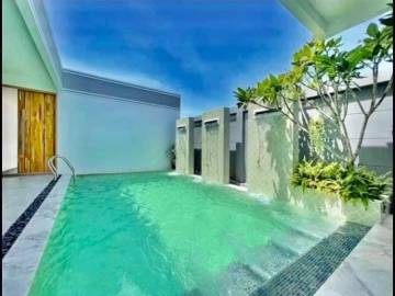 3 Bedrooms 4 Bathrooms 240 sqm Baanmea
