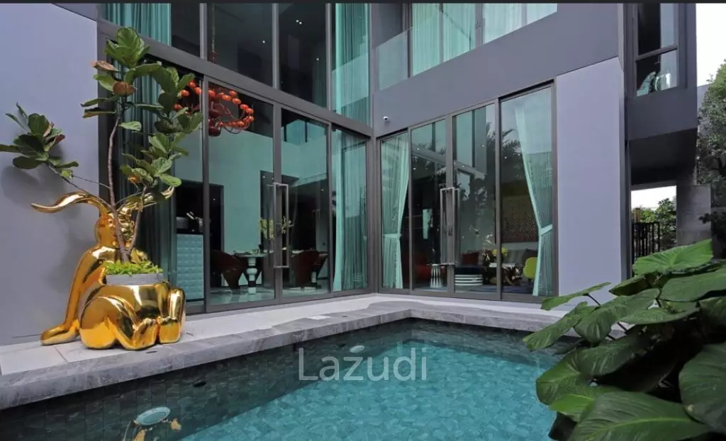 4 Bed 5 Bath 427 SQ.M  Bugaan Yothinpattana
