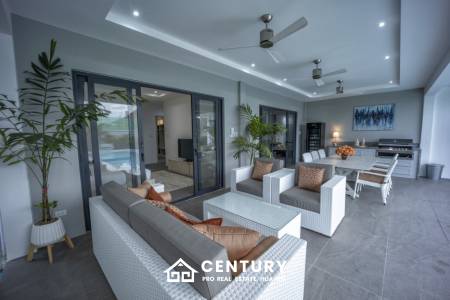 728 Sqm 3 Bed 4 Bath Villa For Sale