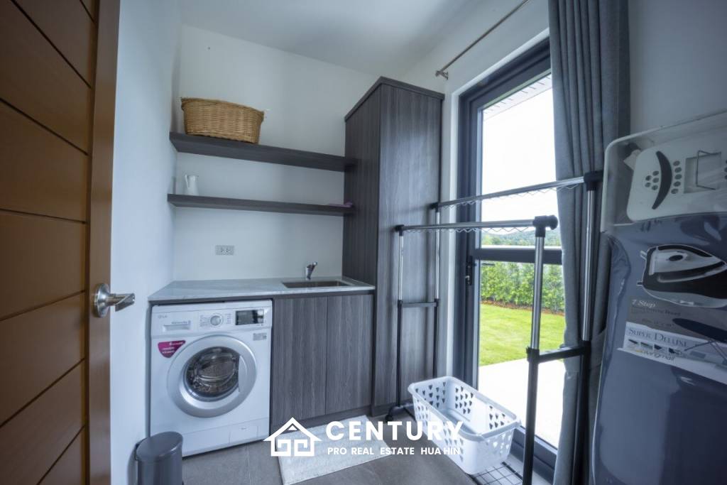 728 Sqm 3 Bed 4 Bath Villa For Sale