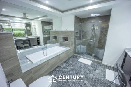 728 Sqm 3 Bed 4 Bath Villa For Sale