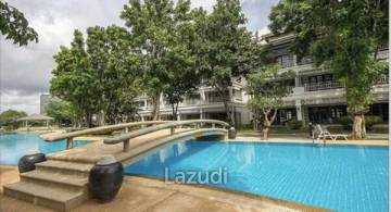 BAAN SAN SUAN: 3 Bed Large Colonial Style Townhouse on Corner Plot 200 meters from the Beachbach