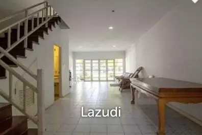 BAAN SAN SUAN: 3 Bed Large Colonial Style Townhouse on Corner Plot 200 meters from the Beachbach