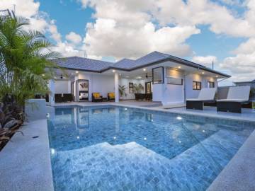 3 Bed 2.5 Bath 192 SQ.M. Mali Boutique Villas
