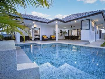 3 Bed 2.5 Bath 192 SQ.M. Mali Boutique Villas