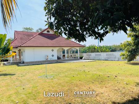 GREAT VALUE RESALE HOUSE : 4 bed small community
