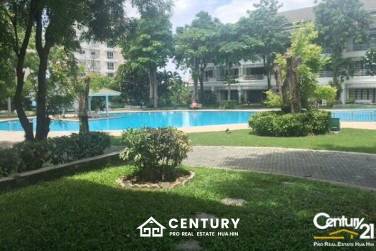 BAAN SRA SUAN: 3 Bed Large Colonial Style Townhouse