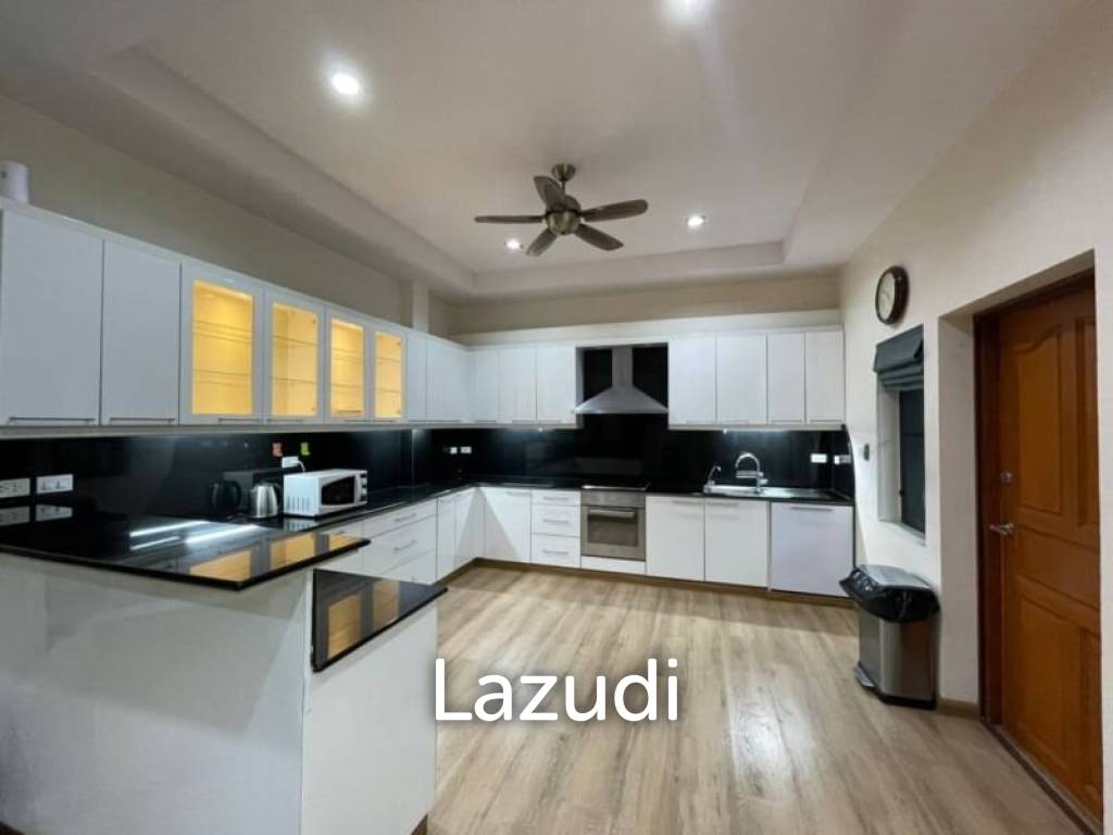 5 Bedrooms 6 Bathrooms 1,040 sqm Paradise Villa 2