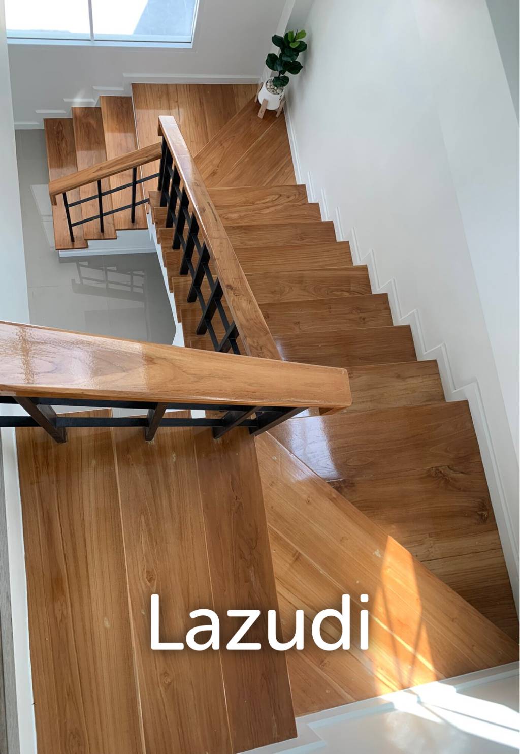 บ้านเดี่ยว 4 ห้องนอน 3 ห้องน้ำ 200 ตรม