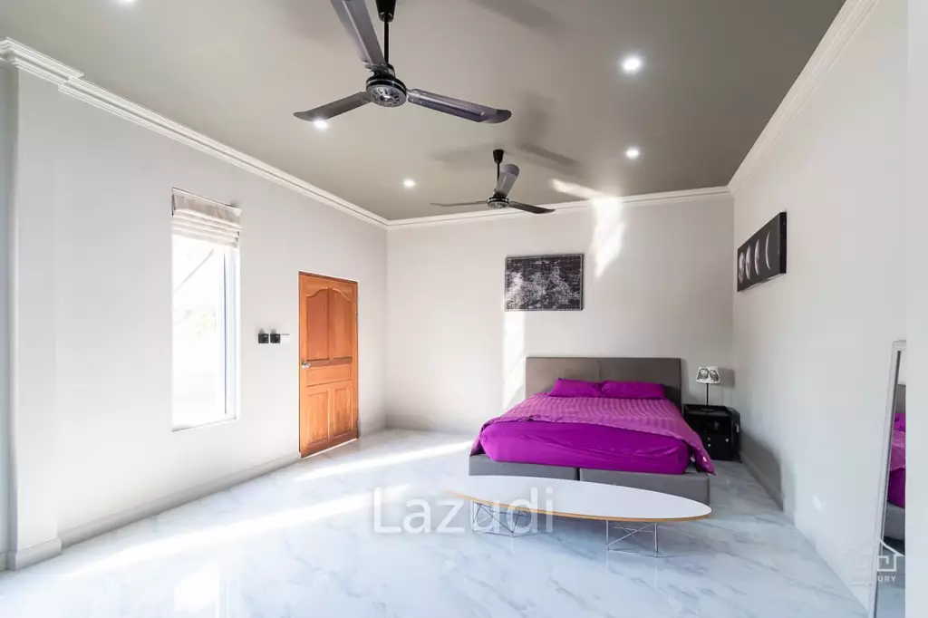 Gorgeous 5 or 6 Bed Pool Villa for Sale
