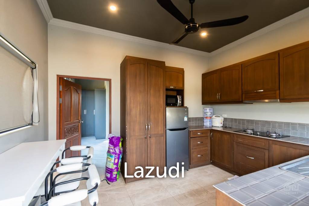 800 Sqm 5 Bed House For Sale