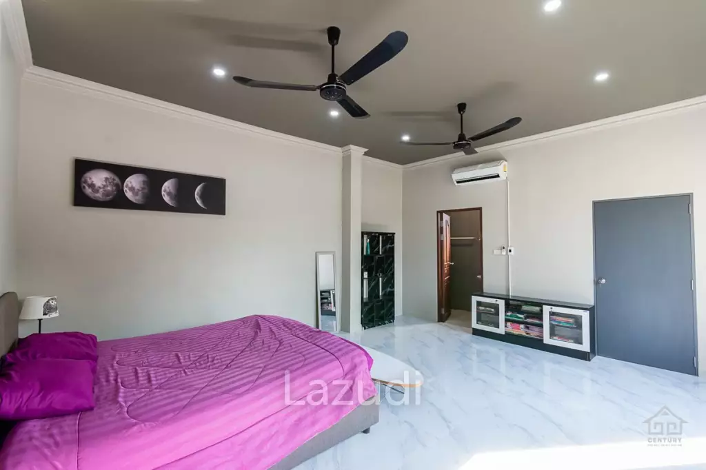 Gorgeous 5 or 6 Bed Pool Villa for Sale