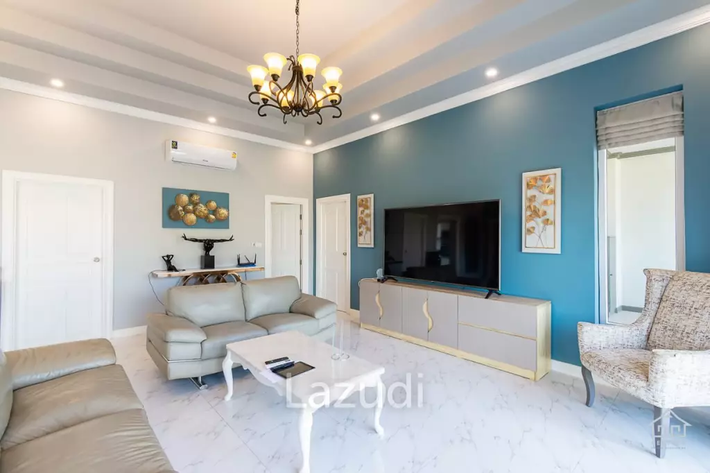 Gorgeous 5 or 6 Bed Pool Villa for Sale