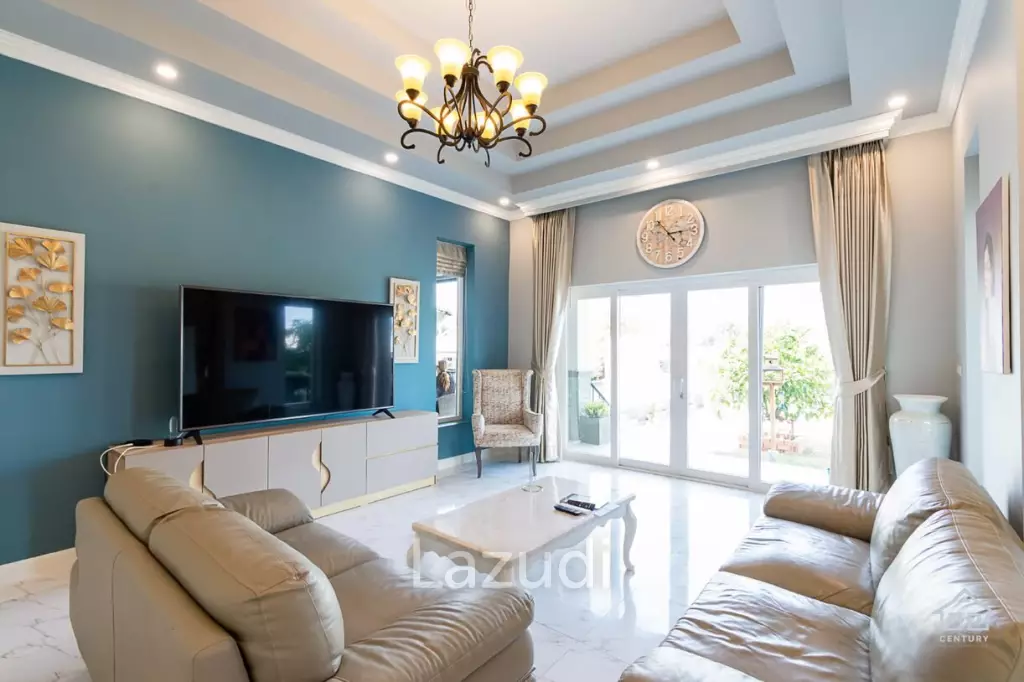 Gorgeous 5 or 6 Bed Pool Villa for Sale