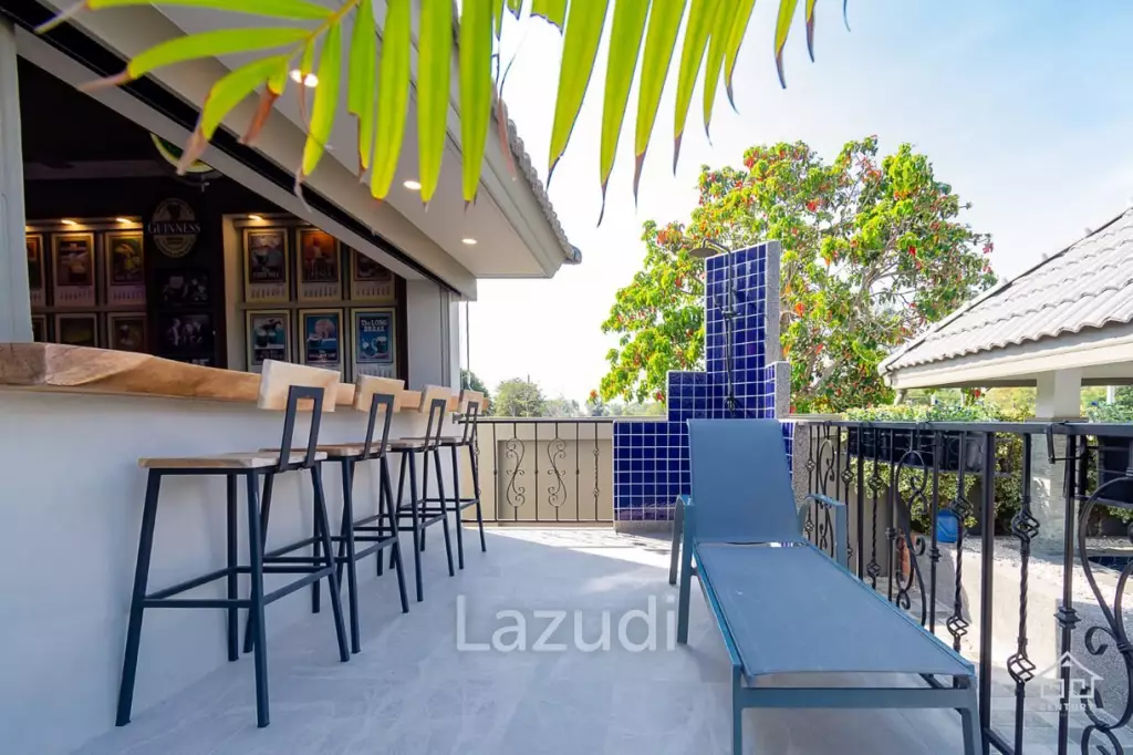Gorgeous 5 or 6 Bed Pool Villa for Sale