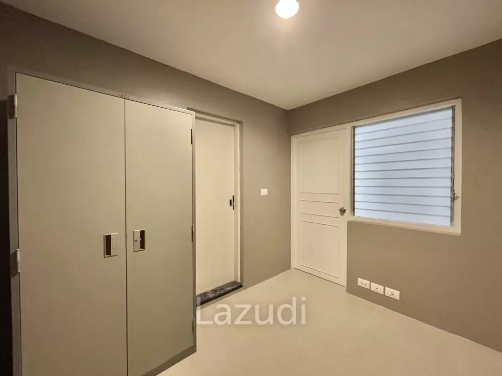 3 Bed 3 Bath 273 SQ.M. Supakarn Condominium