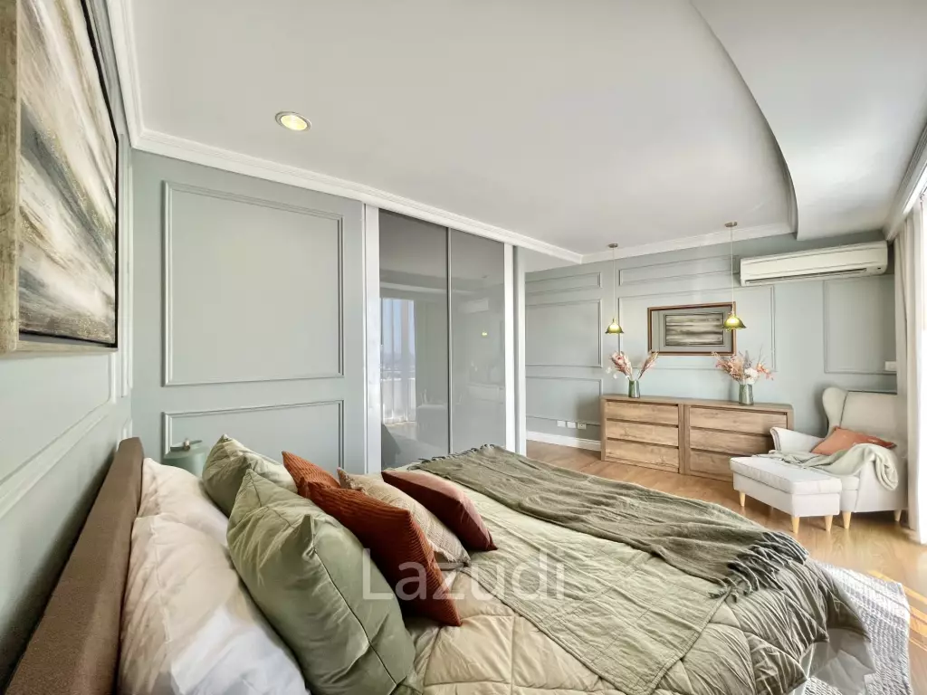 3 Bed 3 Bath 273 SQ.M. Supakarn Condominium