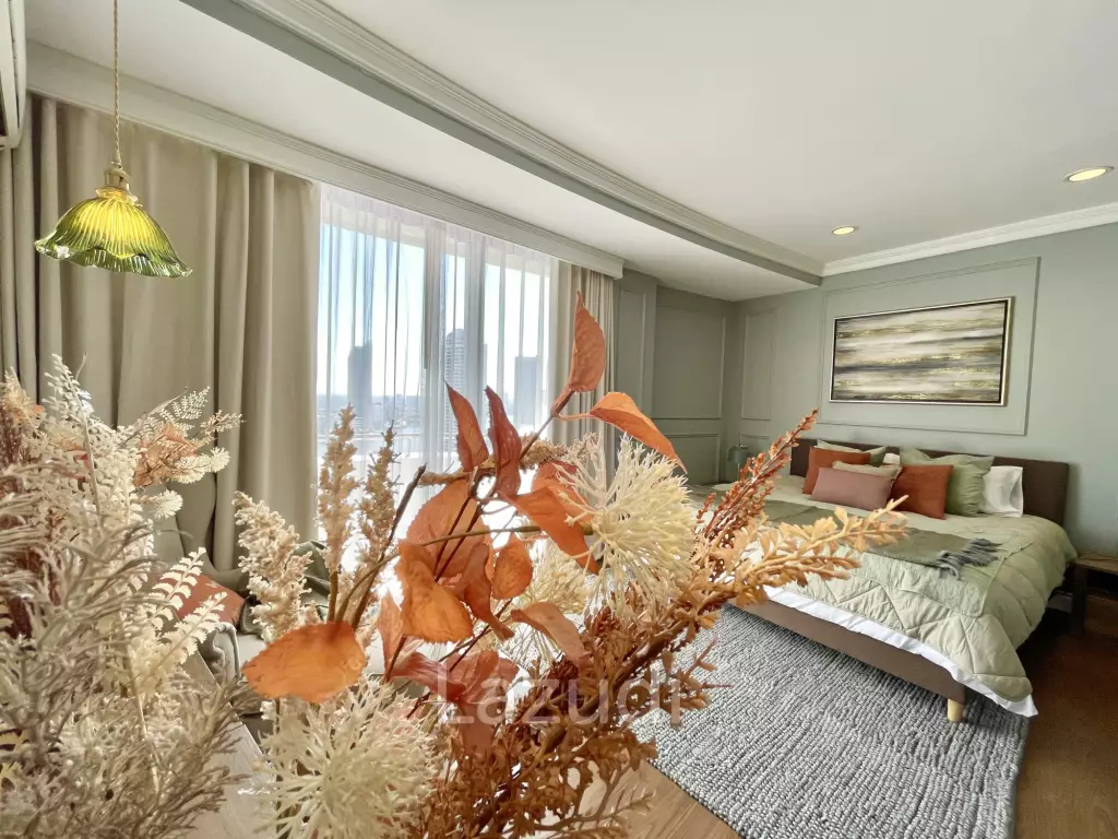 3 Bed 3 Bath 273 SQ.M. Supakarn Condominium