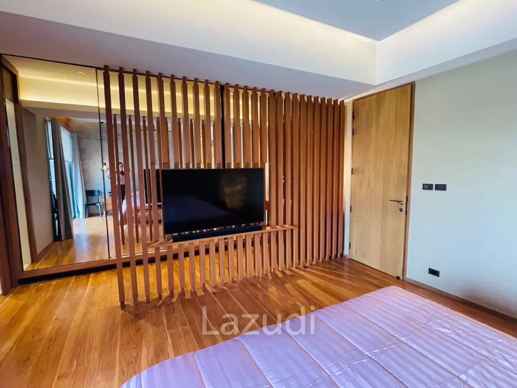 4 Bed 4 Bath 345 SQ.M Phatsana Garden