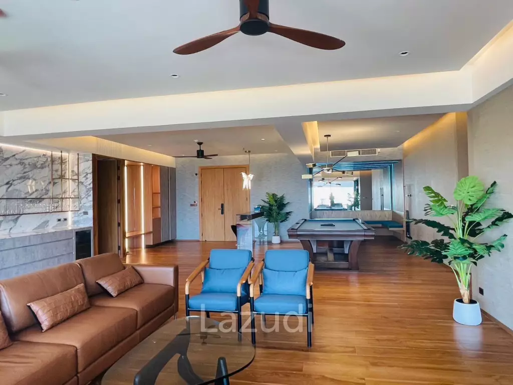 4 Bed 4 Bath 345 SQ.M Phatsana Garden