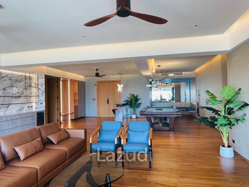 4 Bed 4 Bath 345 SQ.M Phatsana Garden