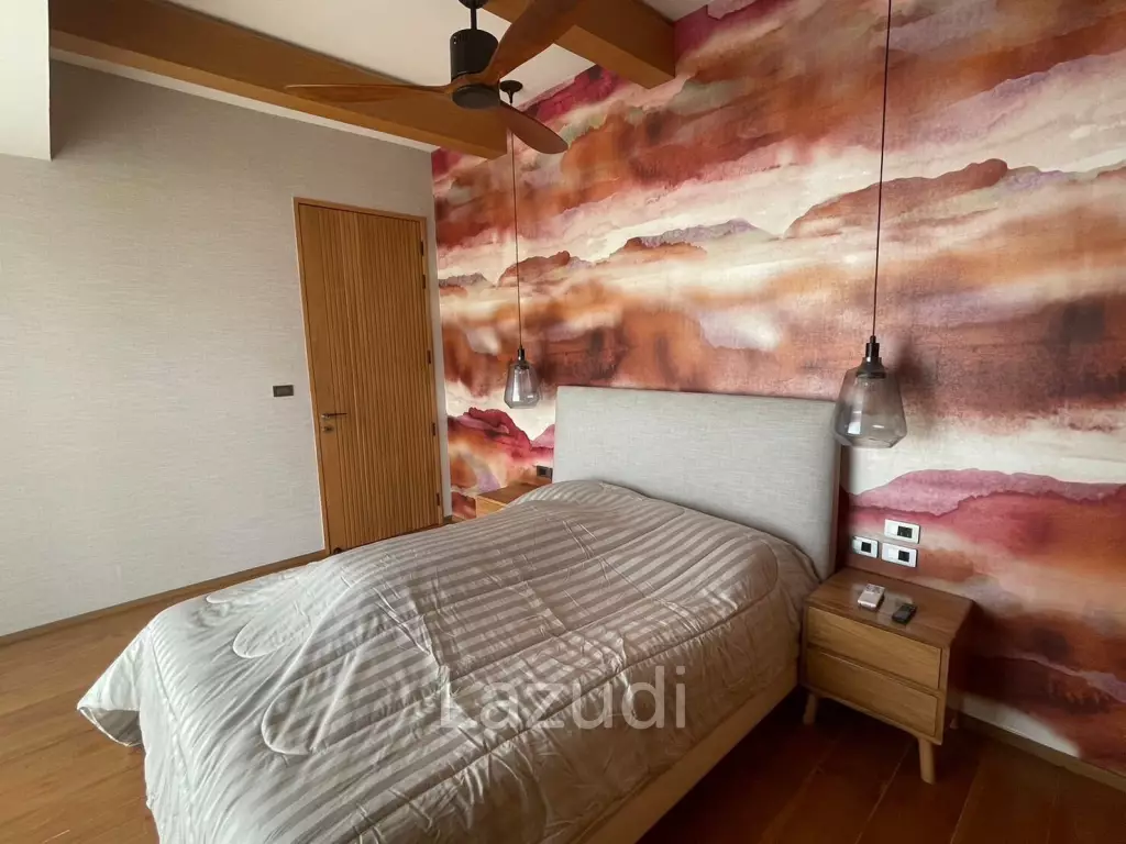 4 Bed 4 Bath 345 SQ.M Phatsana Garden