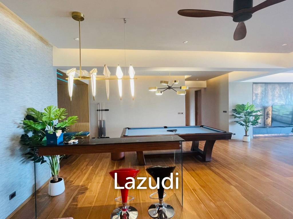 4 Bed 4 Bath 345 SQ.M Phatsana Garden