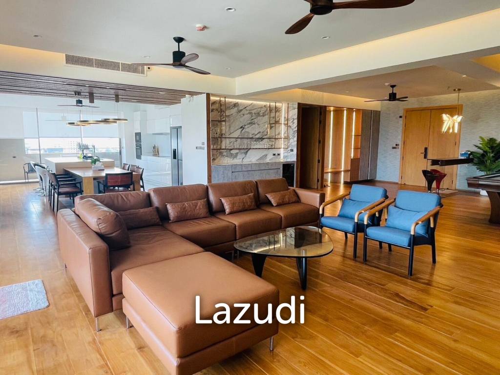 4 Bed 4 Bath 345 SQ.M Phatsana Garden