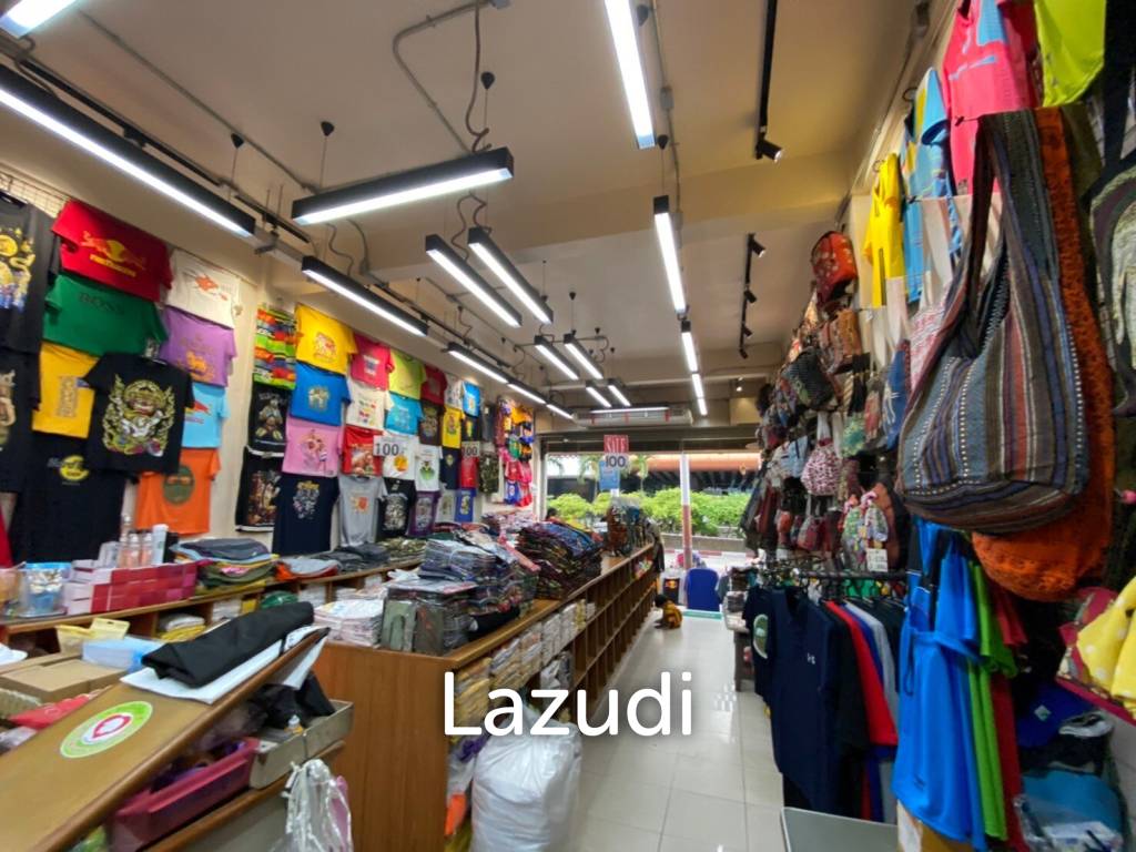 Commercial Building 252 SQ.M at Pratu Nam Market