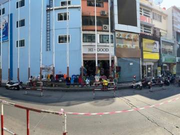 Commercial Building 252 SQ.M at Pratu Nam Market