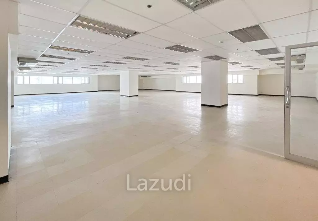 Office For Rent at Trendy Building
