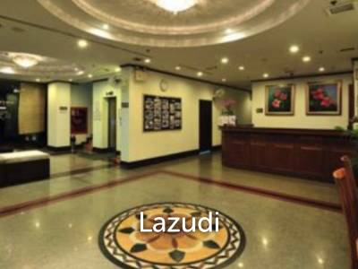 THIP-URAI HOTEL : Hotel with 76 rooms in the center of Hua Hin and 1 minute walk to the beach