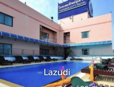 THIP-URAI HOTEL : Hotel with 76 rooms in the center of Hua Hin and 1 minute walk to the beach