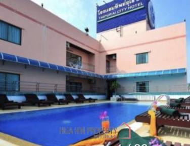 THIP-URAI HOTEL : Hotel with 76 rooms in the center of Hua Hin and 1 minute walk to the beach