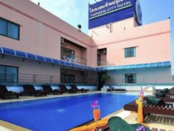 THIP-URAI HOTEL : Hotel with 76 rooms in the center of Hua Hin and 1 minute walk to the beach