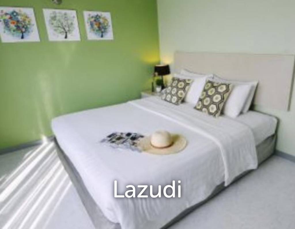 THIP-URAI HOTEL : Hotel with 76 rooms in the center of Hua Hin and 1 minute walk to the beach