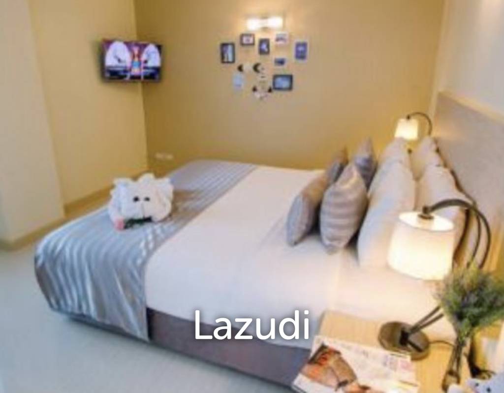 THIP-URAI HOTEL : Hotel with 76 rooms in the center of Hua Hin and 1 minute walk to the beach