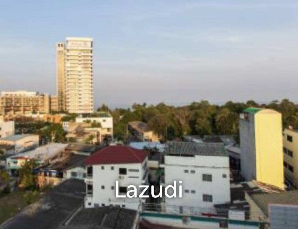 THIP-URAI HOTEL : Hotel with 76 rooms in the center of Hua Hin and 1 minute walk to the beach