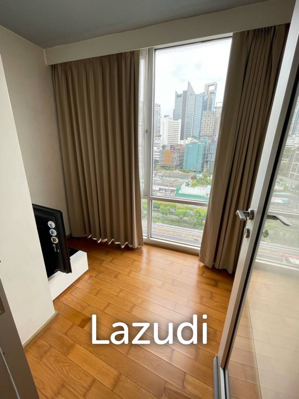 1 Bed 1 Bath 60 SQ.M The Tempo Ruamrudee