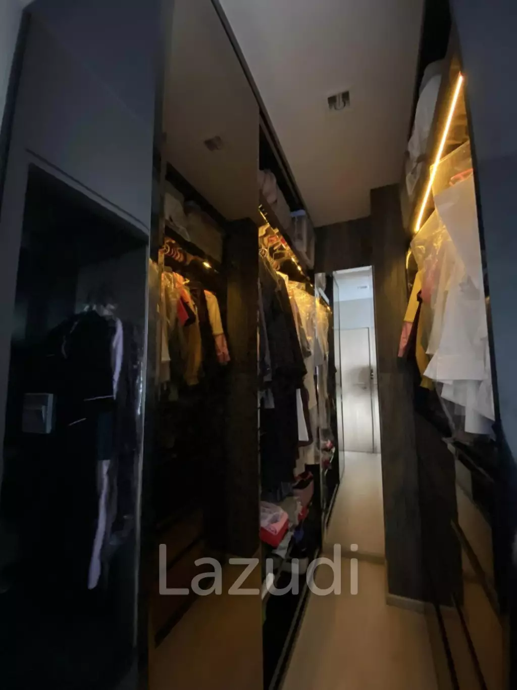 1 Bedrooom 1 Bathroom 33 SQM M Thonglor 10
